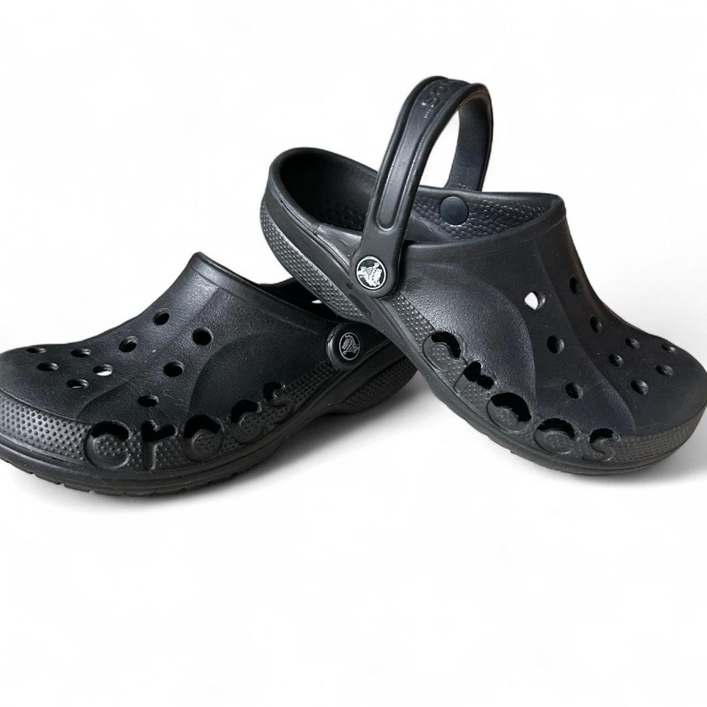 CROCS Classic Black Comfortable Clog with Heel Strap